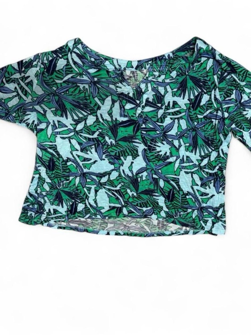 Green Tropical Print V-Neck Blouse